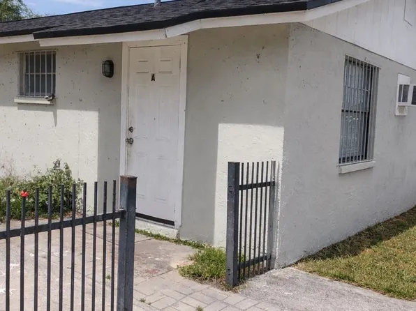 5204 N 45th St, Tampa, FL