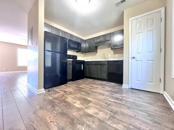 521 Patriot Park Ct Unit A, Clarksville, TN 37042