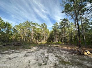 120 Lura Ln E, Florahome, FL 32140