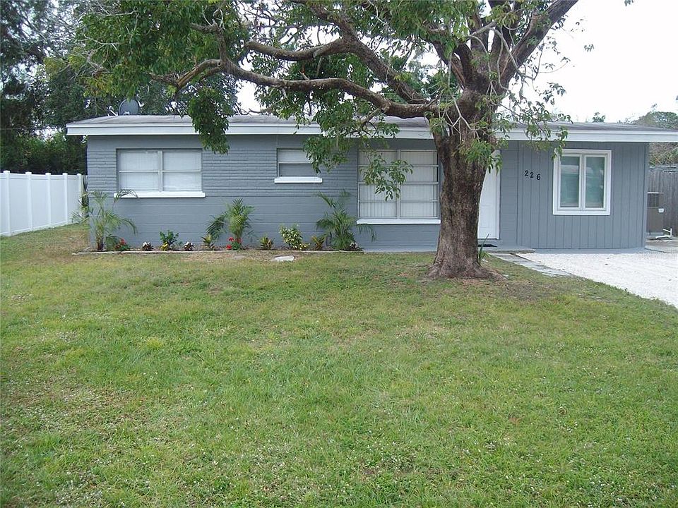1st image of 226 E Cornelius Cir