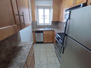 188-02 64th Ave #12A, Fresh Meadows, NY 11365