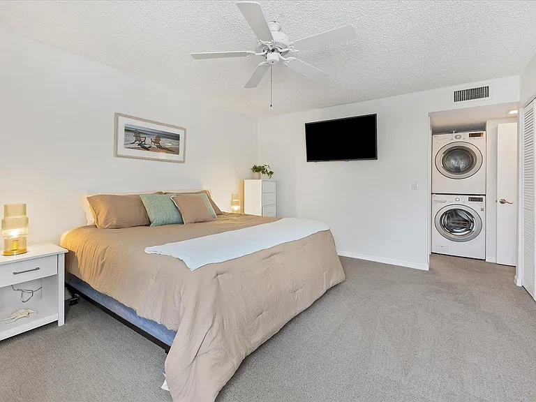500 Park Blvd S #109 — Photo 21