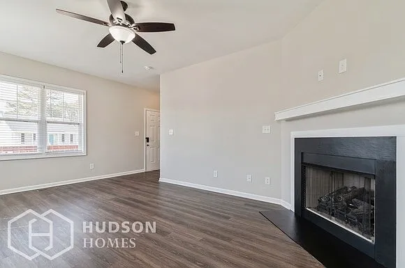 1001 Laurel Leaf Rd — Photo 4