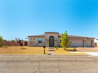 211 E Kimberly Dr, Henderson, NV 89015