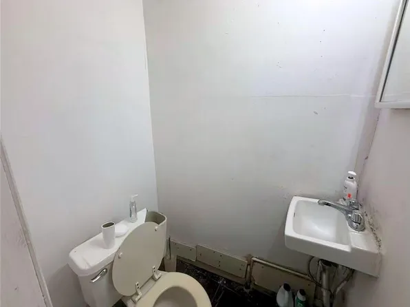 509 80th Street image 9 of 14