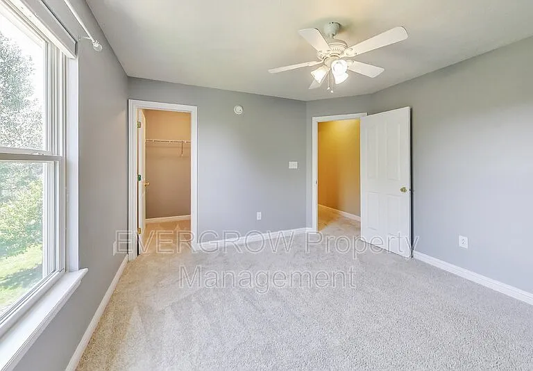 1047 Andrew Ct — Photo 26