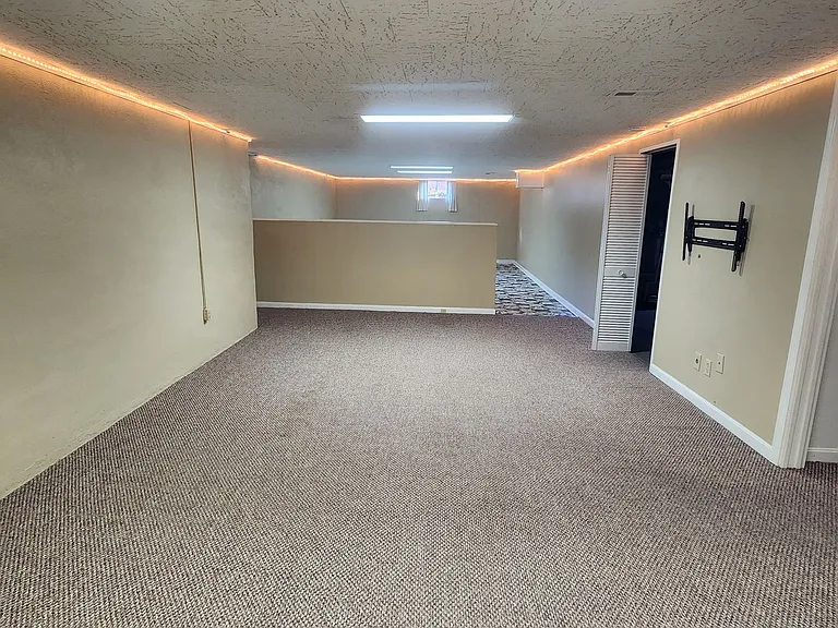 2428 Merriwood Dr — Photo 7