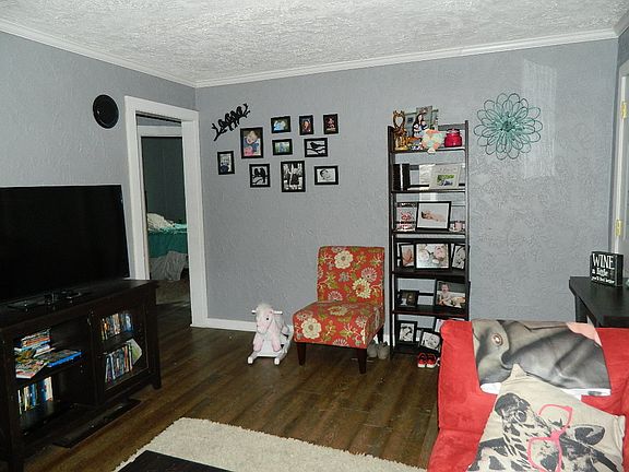 4th image of 1208 Illinois Ave