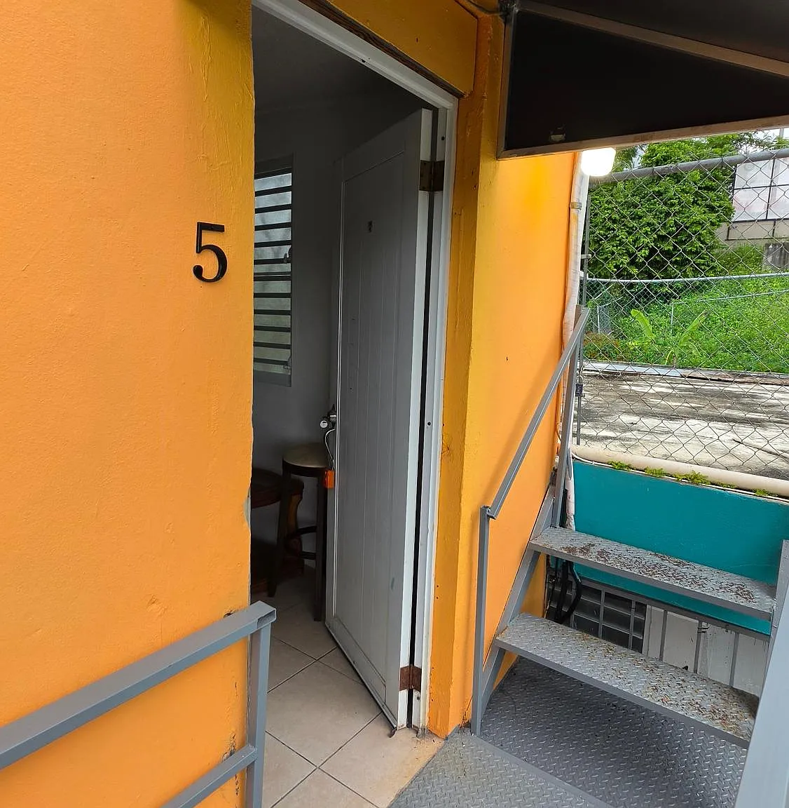 2 bed, 1.0 bath, 1500 sqft, $1,000 — Photo 3