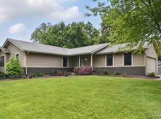 60 Constellation Hl, Saint Peters, MO