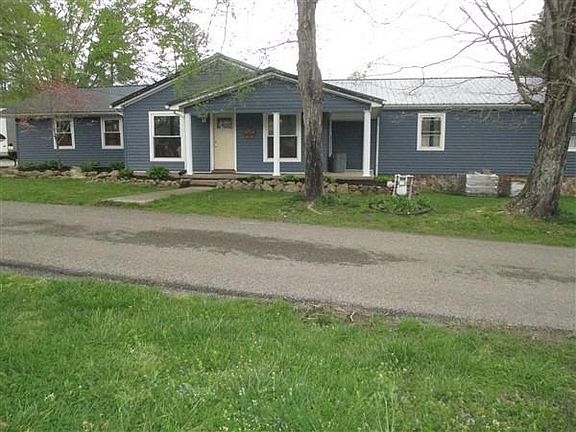 4th image of 124 Forest Ave
