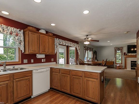 5th image of 6365 Inland Shores Dr