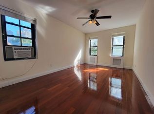 310 E 74th St #6Z, New York, NY 10021