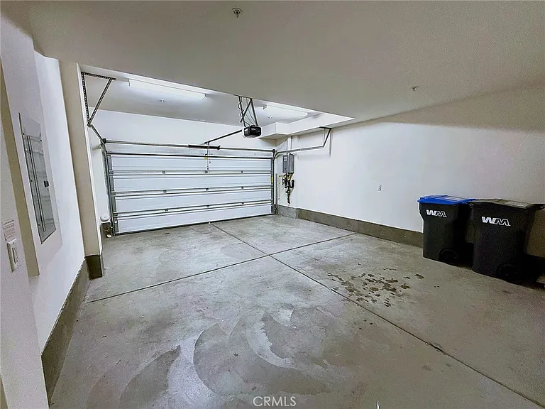 248 Rockefeller — Photo 38