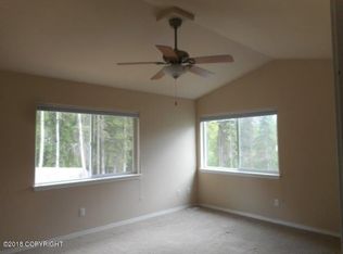 9087 Eagle River Ln, Eagle River, AK 99577