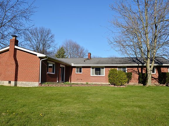Backyard
						:
						1/2 acre lot