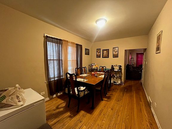 5th image of 1627 N Lotus Ave