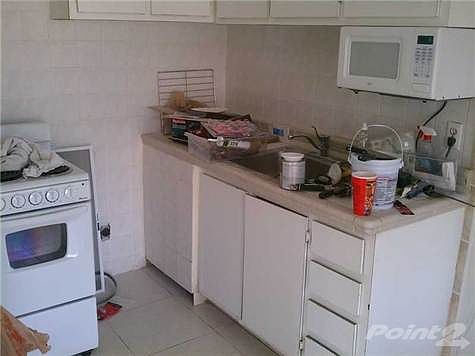 3rd image of 2213 Lincoln St APT 2