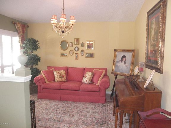 2nd image of 428 Mallowbranch Dr