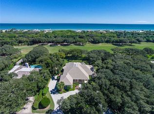 560 Sea Oak Dr, Indian River Shores, FL 32963