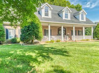 1545 Shady Ridge Ct, Bowling Green, KY 42104