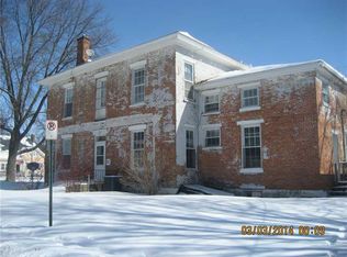 773 15th St, Marion, IA 52302