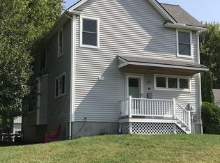 80 Woodmont Rd, Northampton, MA 01060