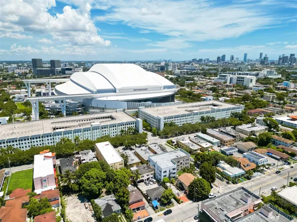 1501 NW 2nd Street, Miami, FL 33125