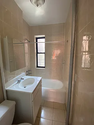 Rented by Houses of New York Realty LLC | media 18