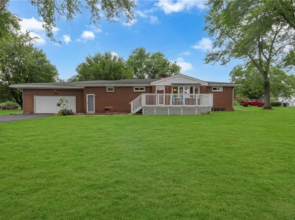 224 Shirley Dr, Monaca, PA 15061