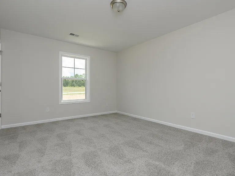 105 Bruinen Dr — Photo 35