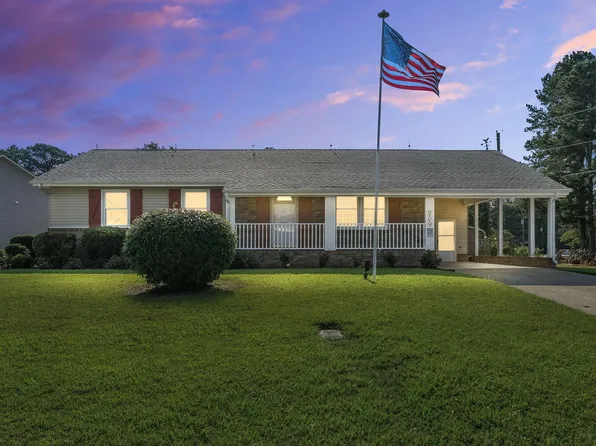 209 S Eastwood Dr, Benson, NC 27504