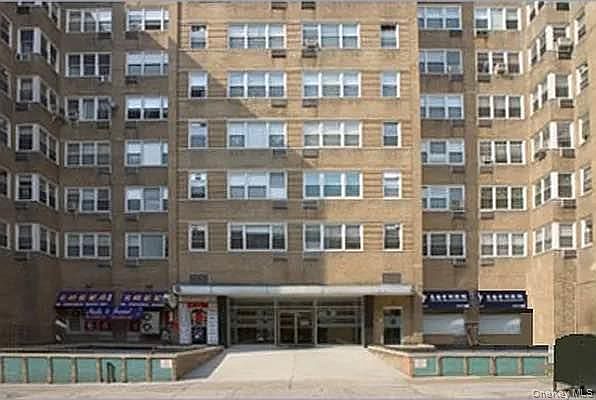 1st image of 50 Bayard Street #8W