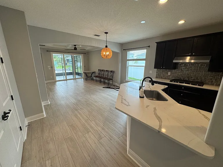 64 Rose Dew Dr — Photo 7