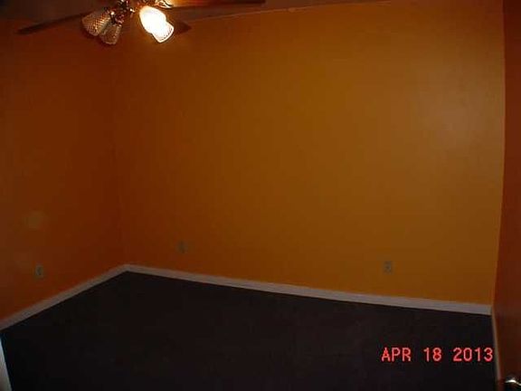 3rd image of 4484 W Park Dr