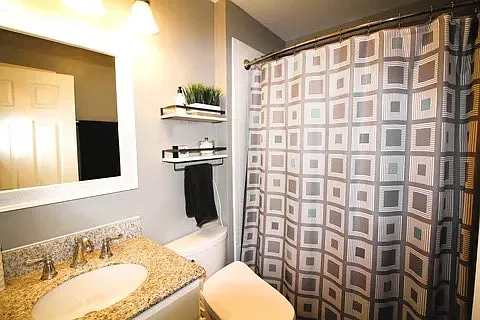 Full bathroom