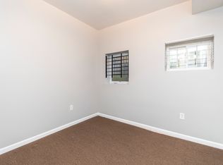 1815 W Oxford St #1, Philadelphia, PA 19121