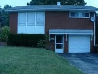 454 Garden City Dr photo 1