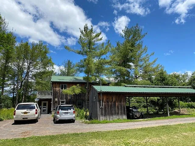 1116 Auburn Rd — Photo 9