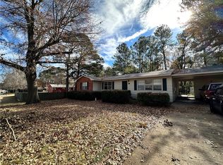 721 E Ash St, Fayetteville, AR 72703