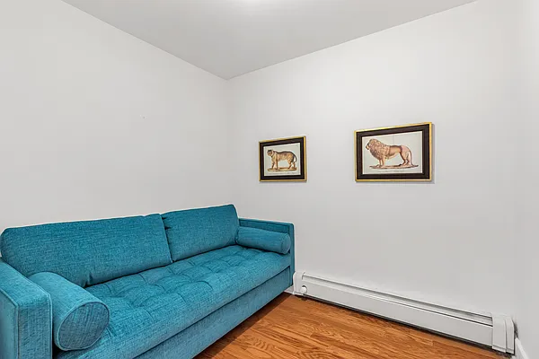 Rented by Compass | media 12