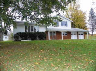7158 Lane Rd, Victor, NY 14564