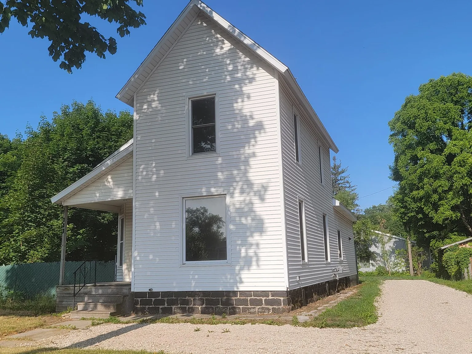 333 N State St photo 1
