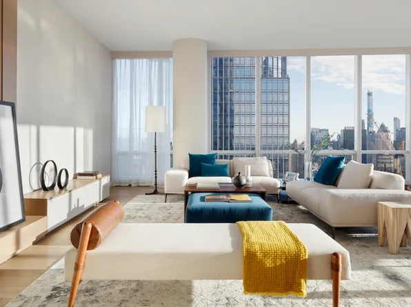 15 Hudson Yards image 2 of 11