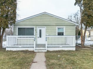 2010 20th St, Zion, IL 60099