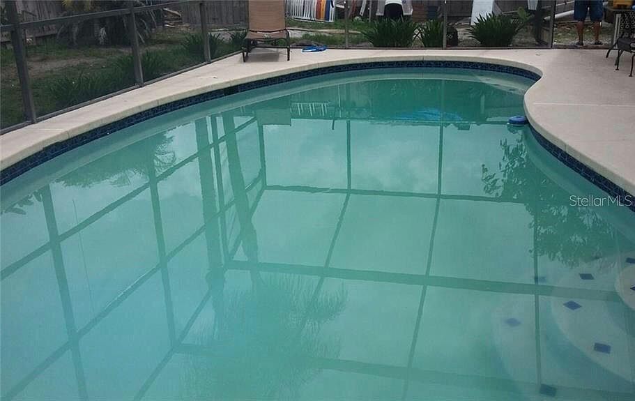 1st image of 201 Coral Reef Cir