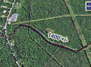 2 Off S, Lincoln, ME 04457