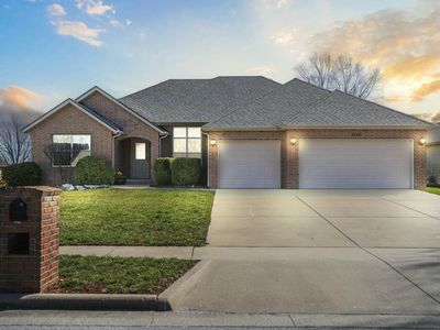 3240 N Western Avenue, Springfield, MO, 65803