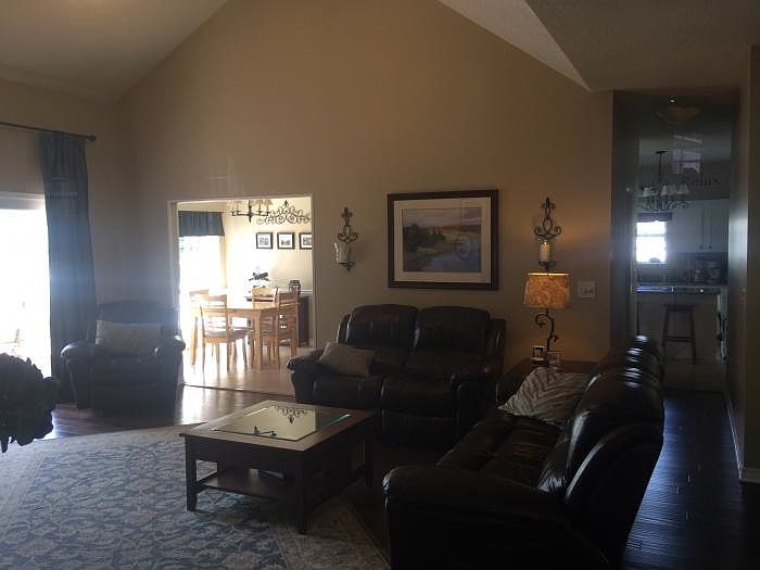 1st image of 1651 Parkside Cir