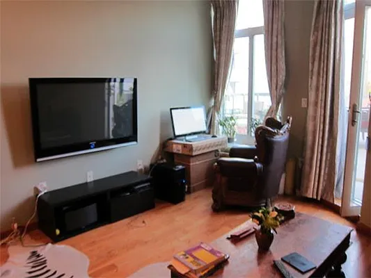 Rented by Kian Realty | media 20